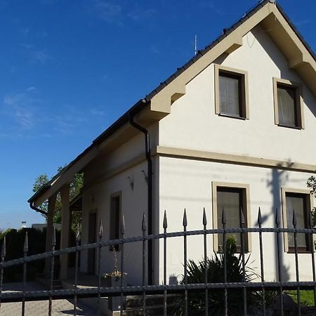 Kimy Home Mojmírovce Exteriér fotografie