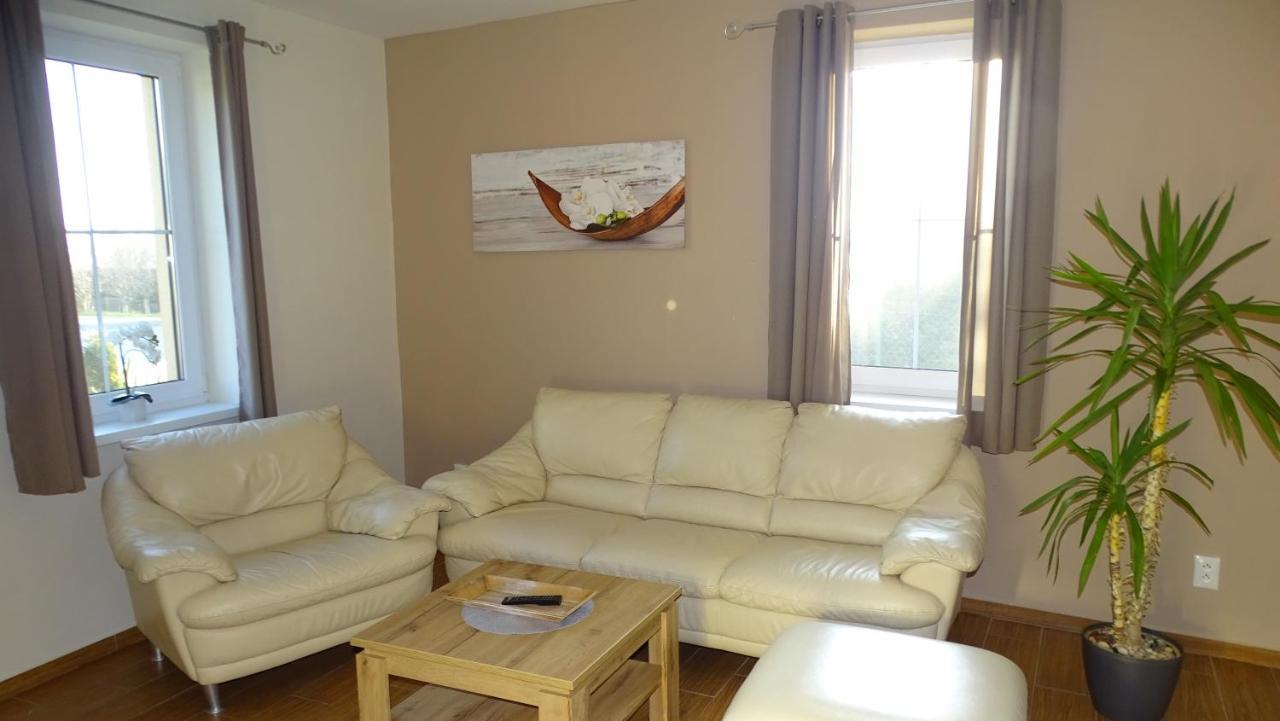 Kimy Home Mojmírovce Exteriér fotografie
